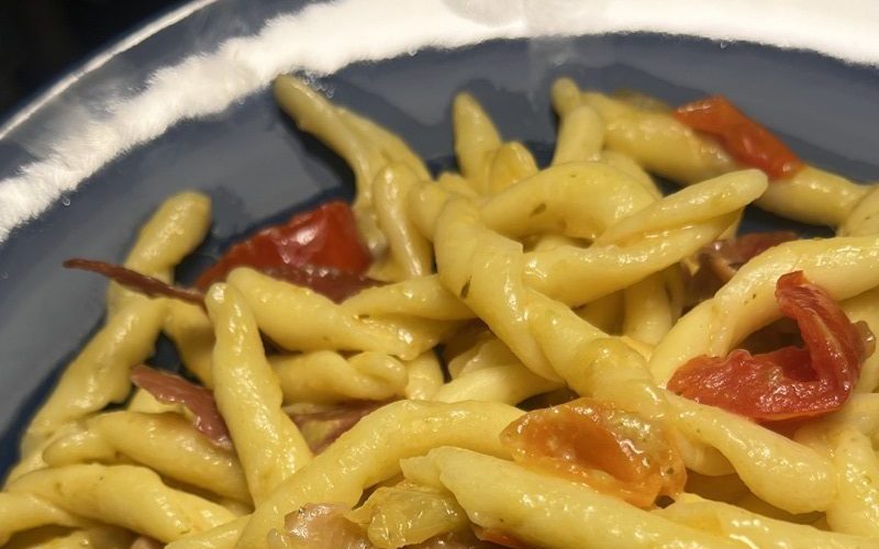 fusilli avellinesi al pesto